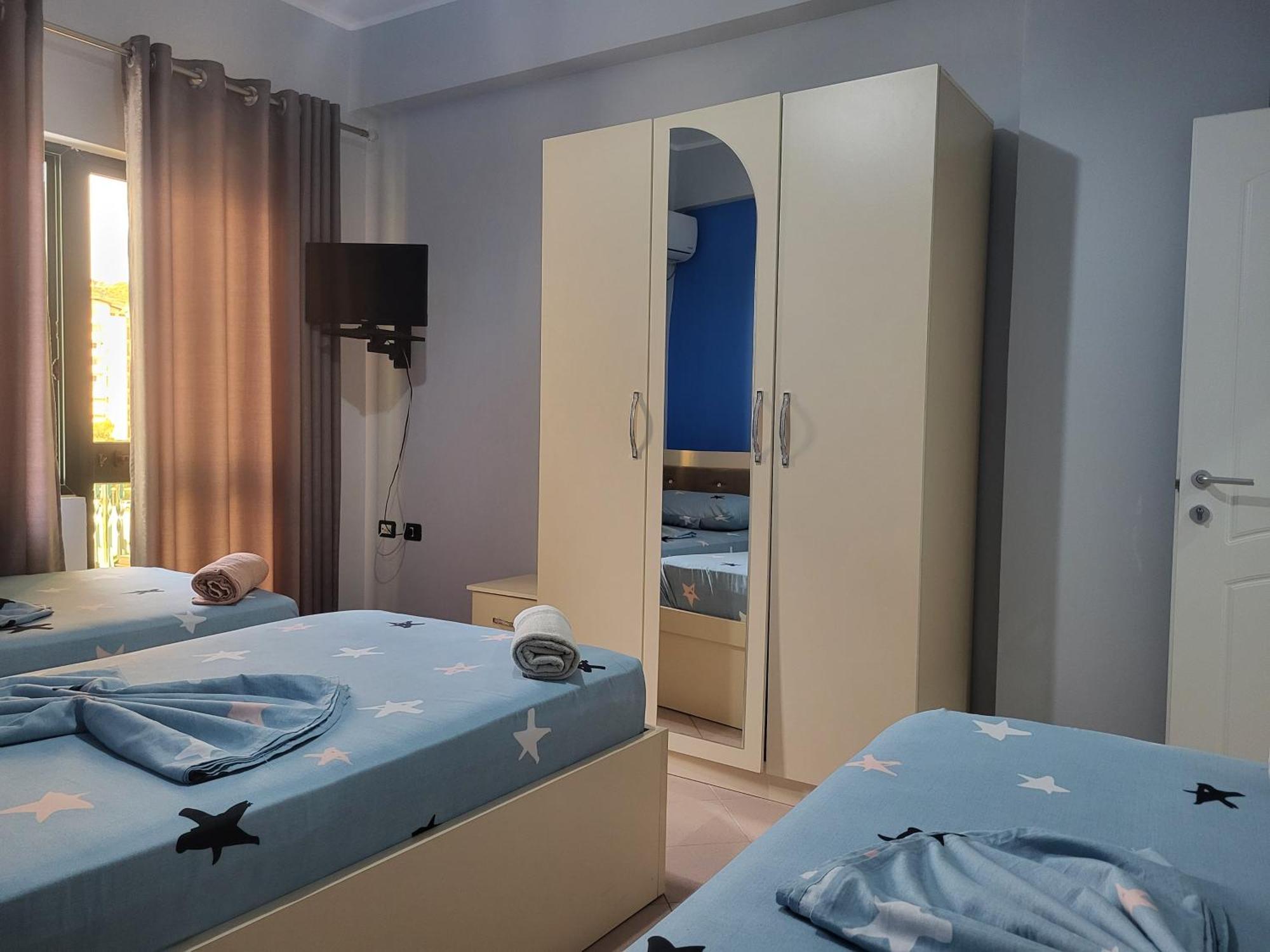 Hotel Europa Lezhë Buitenkant foto