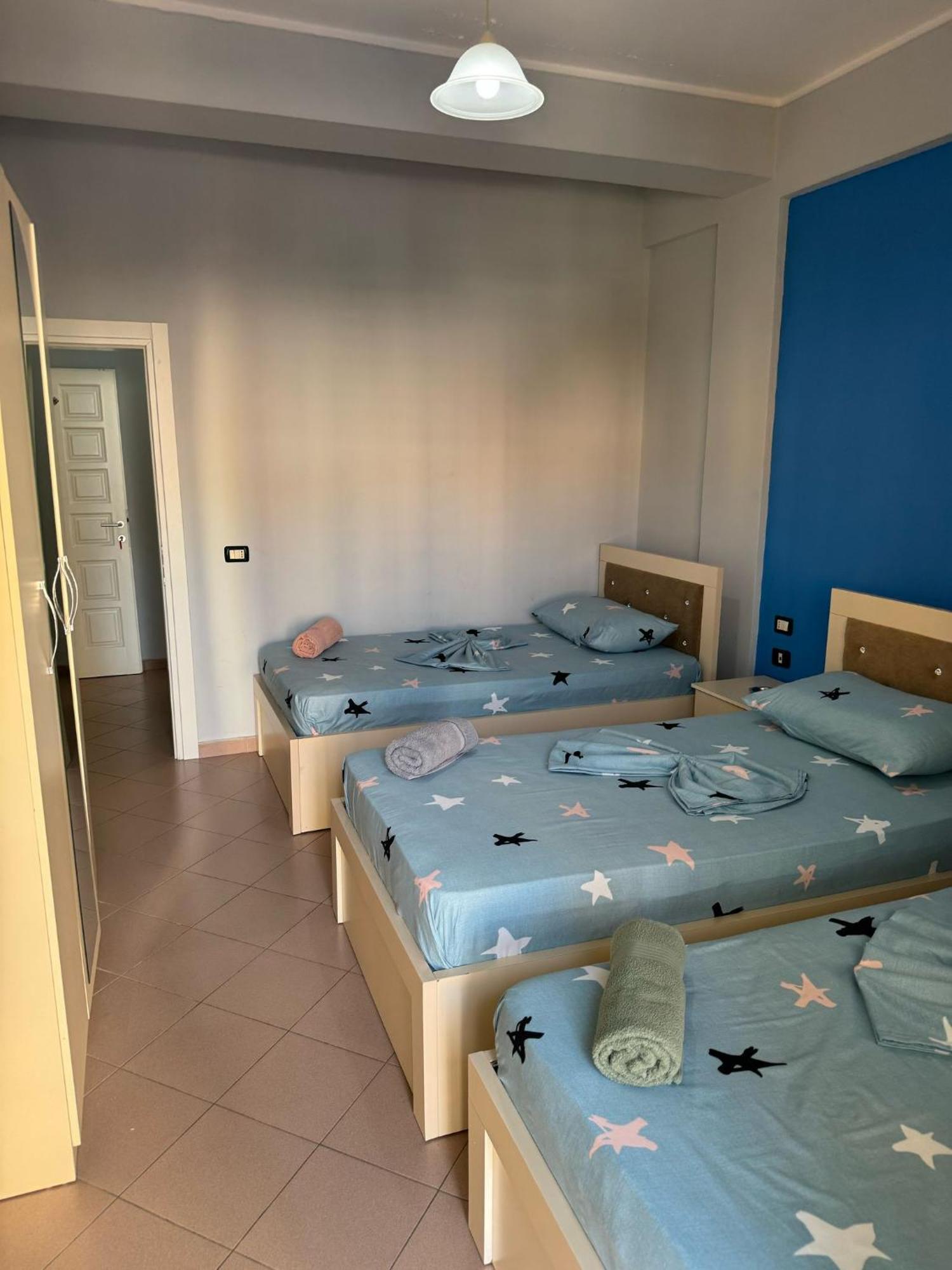 Hotel Europa Lezhë Buitenkant foto