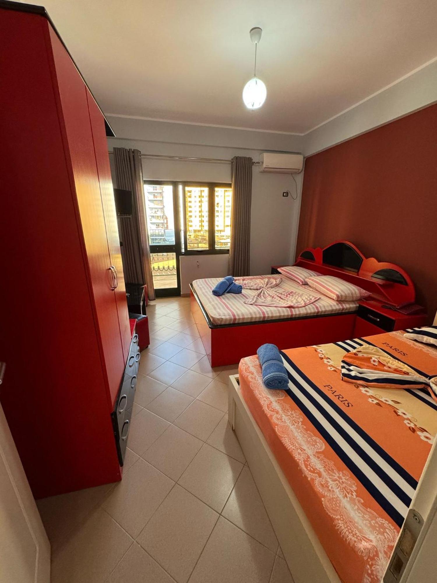 Hotel Europa Lezhë Buitenkant foto