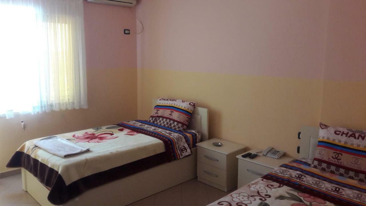 Hotel Europa Lezhë Buitenkant foto