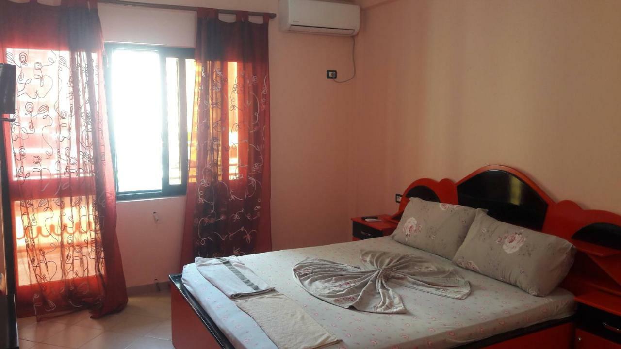 Hotel Europa Lezhë Buitenkant foto